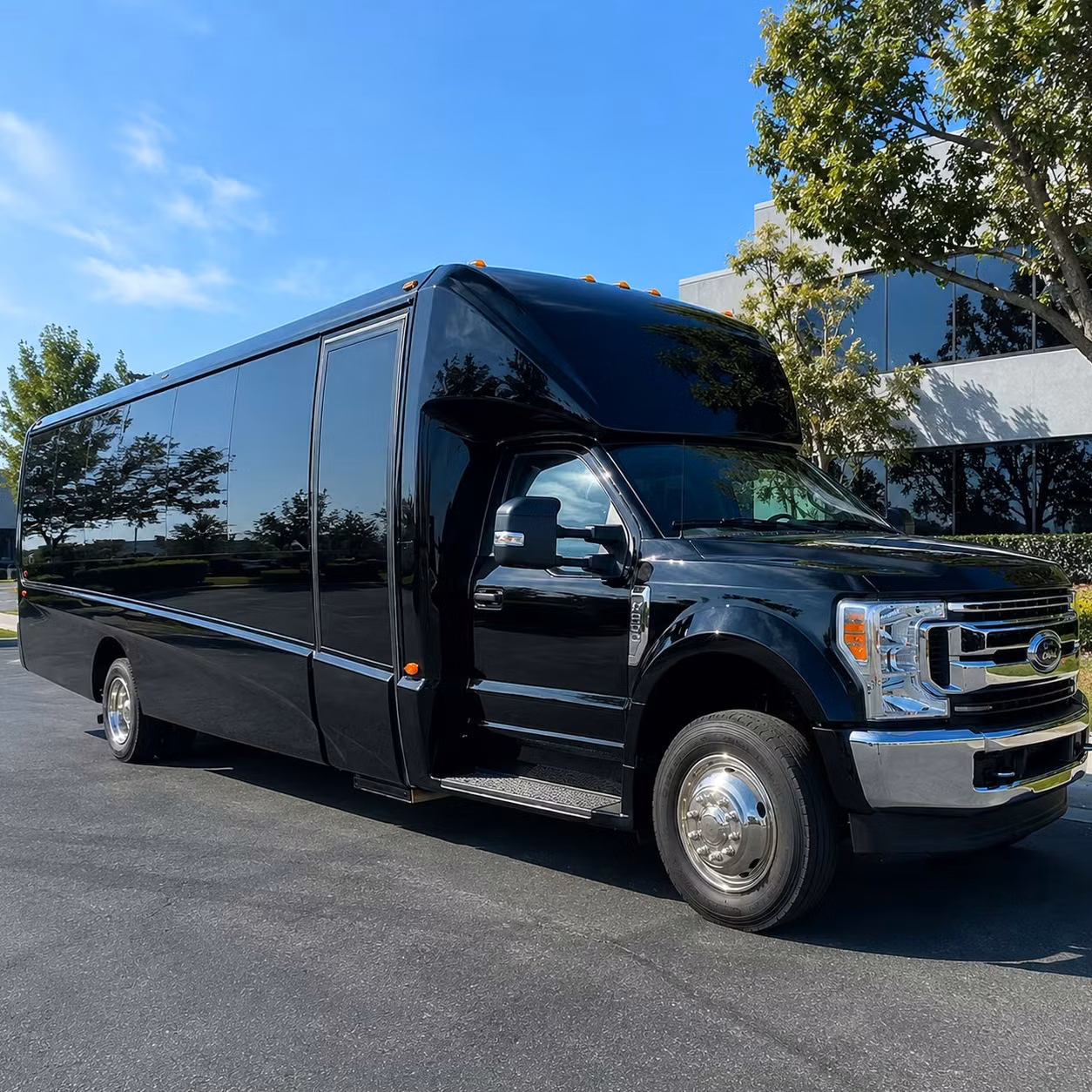 15 passenger minibus