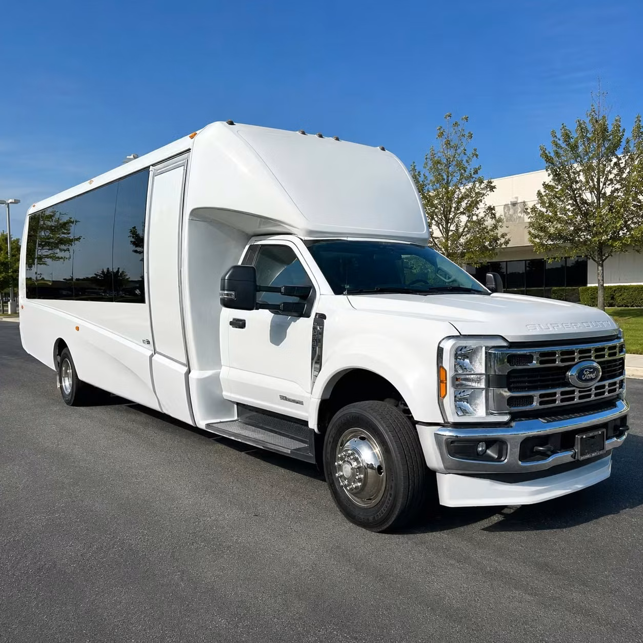 20 passenger minibus