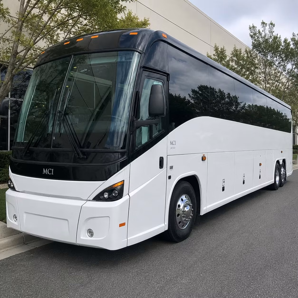airport transfers for las vegas wedding guests done right