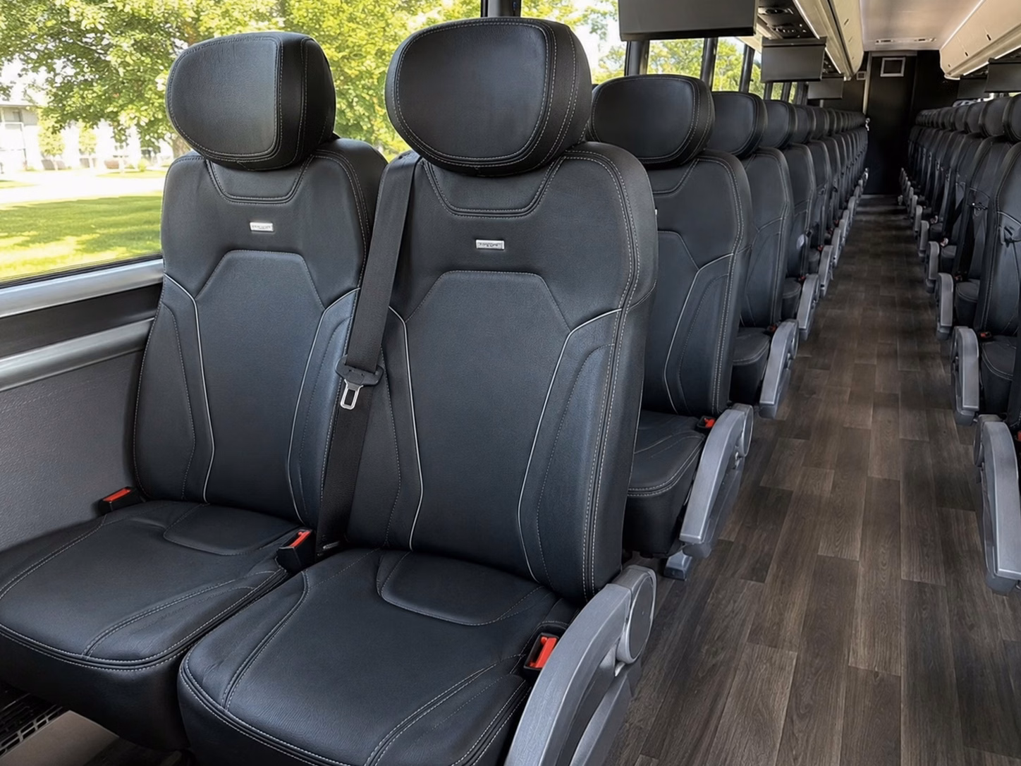 wedding bus rentals in las vegas